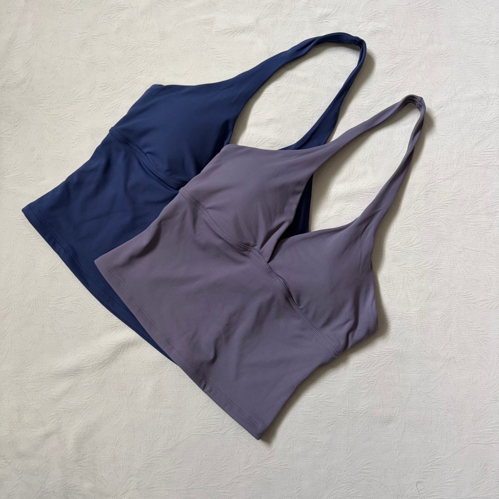 Logo V-neck Hanging Neck Vest  - Yoga Fitness Mat 评论和价格