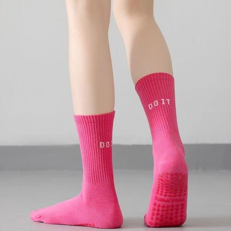 1 Pairs New Colorful Trend Spo - Yoga & Fitness With Faye The Well Being Studio Abbots Langley Reviews 评论和价格