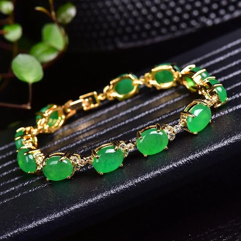 Natural Green Jade Agate LOVE  - Yoga & Fitness With Faye The Well Being Studio Abbots Langley Reviews 评论和价格