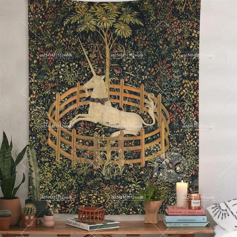 The Unicorn In Captivity Wall  - Yoga Fitness Mat 评论和价格